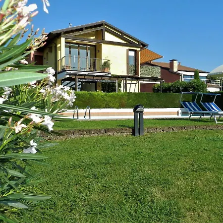 Blanco - Regarda Travel Apartment Lazise